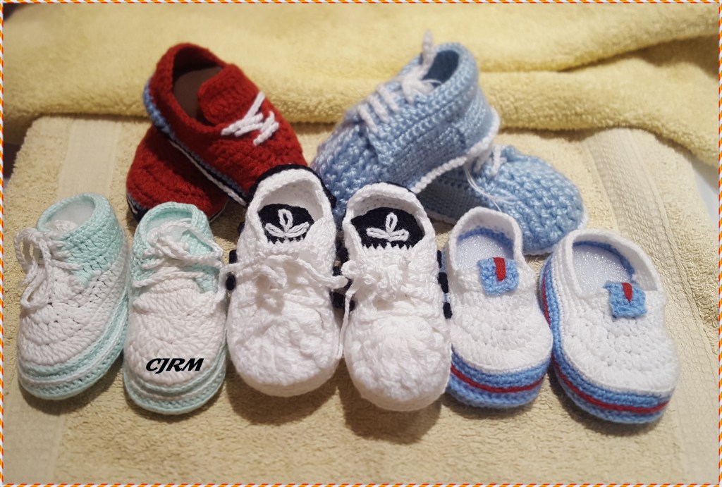 Baby crochet boots